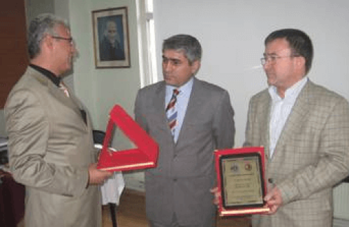 Emirdağ'ın 2007 Vergi Rekortmenleri Ödüllendirildi